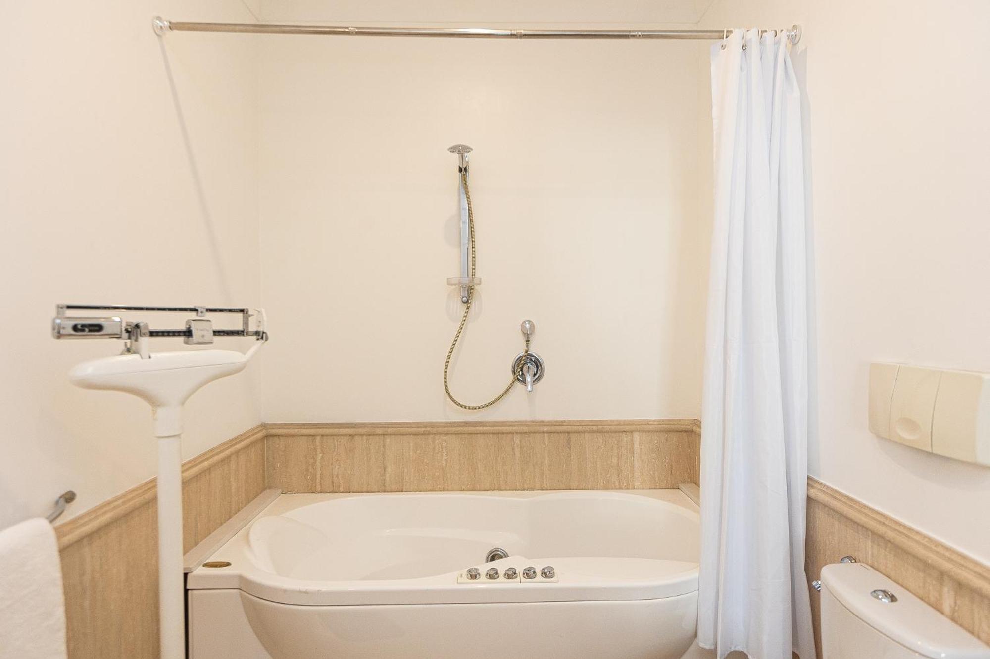 Amazing Elegant Jewish Ghetto Appartement